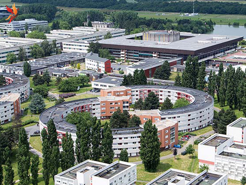 دانشگاه-اکول-پلی-تکنیک