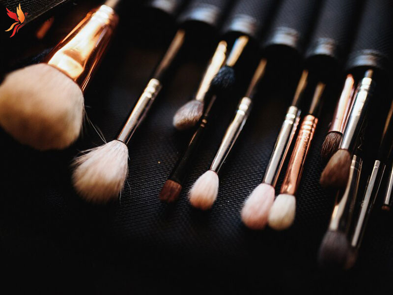 جاب آفر عمان با آرایشگری: فرصتی برای یک حرفه پررونق مراحل-کاریابی-برای -جاب-آفر-عمان-با-آرایشگری-