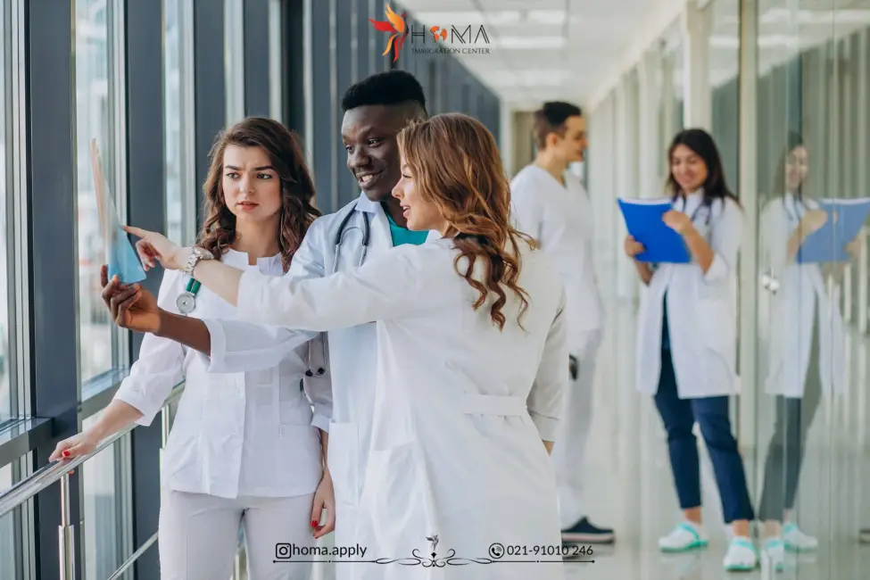 تحصیل در رومانی بدون آیلتس | دانشجویان پزشکی | موسسه هما